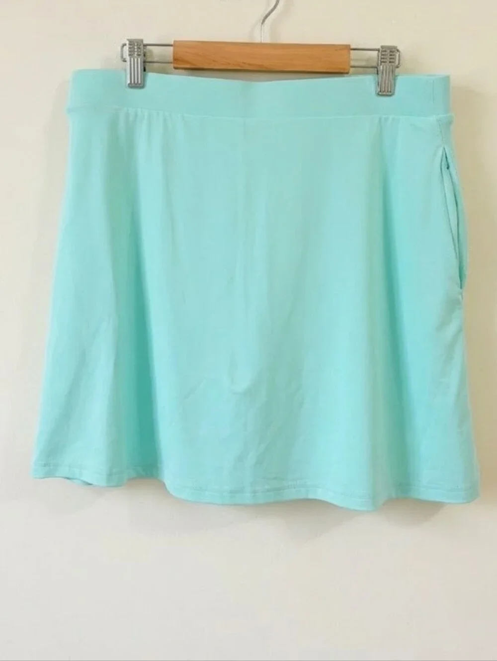 Banana Boat Mint Green Athletic Skort Size L Built-In Shorts Pockets